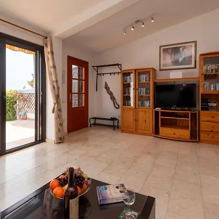 San Miguel Lovely 3 Bedroom Villa San Miguel de Abona