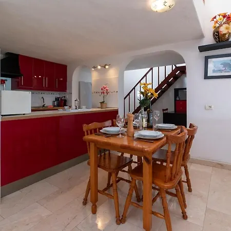 Villa San Miguel Lovely 3 Bedroom